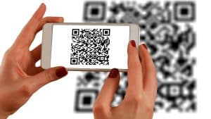 طريقة مسح رمز qr